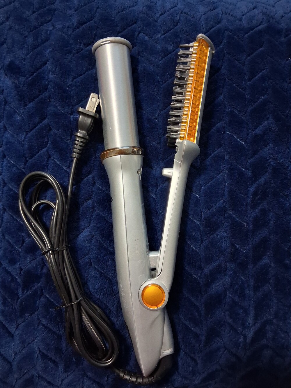 InStyler Rotating Curling Iron/Straightener - Picture 3 of 6